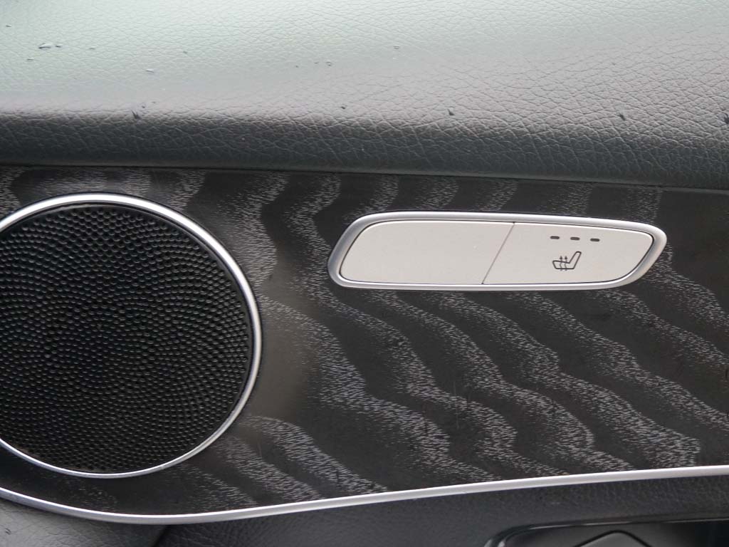 Used Mercedes-Benz GLC 2019 for sale - 76154307: Photo 17