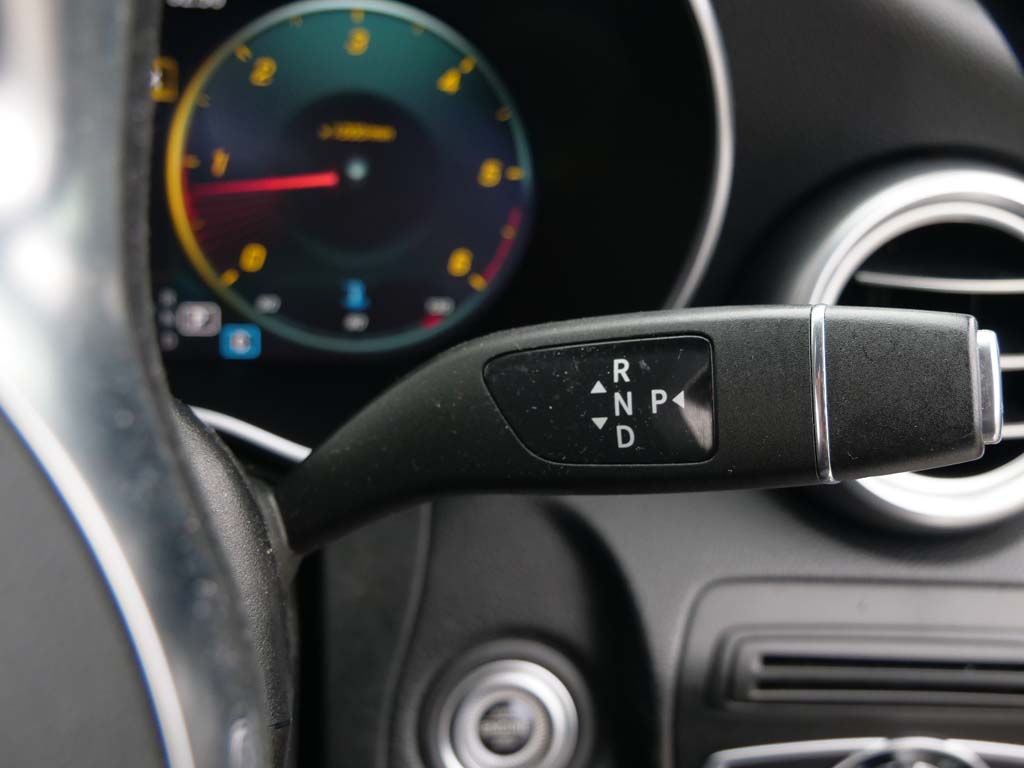 Used Mercedes-Benz GLC 2019 for sale - 76154307: Photo 32