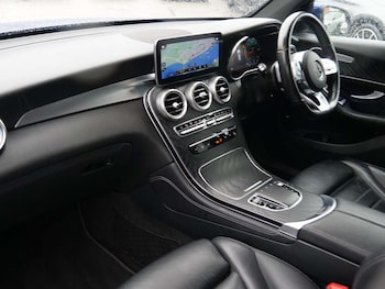 Used Mercedes-Benz GLC 2019 for sale - 76154307: Photo