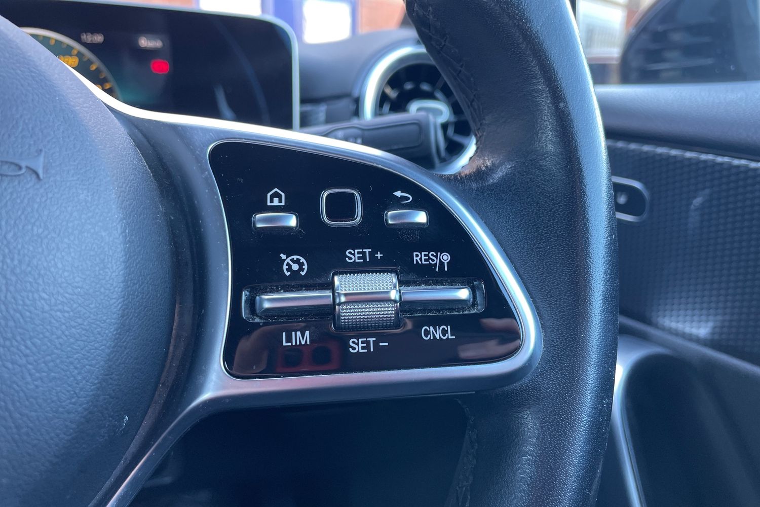 Used Mercedes-Benz A-Class 2018 for sale - 77893634: Photo 22