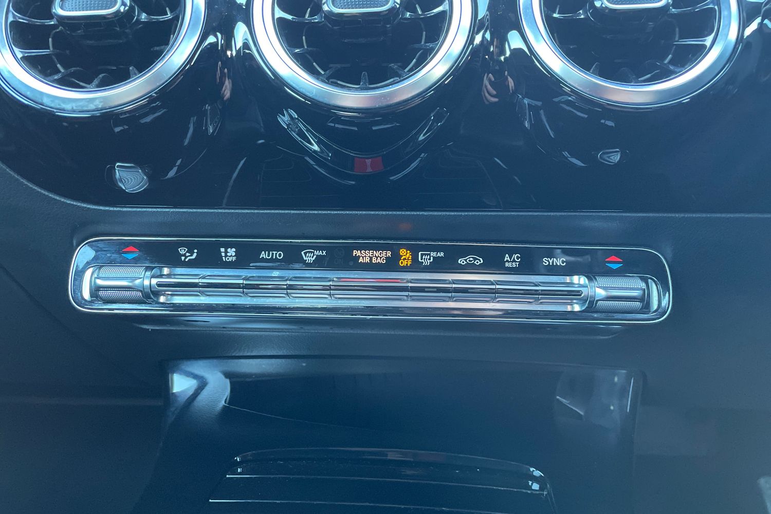 Used Mercedes-Benz A-Class 2018 for sale - 77893634: Photo 26