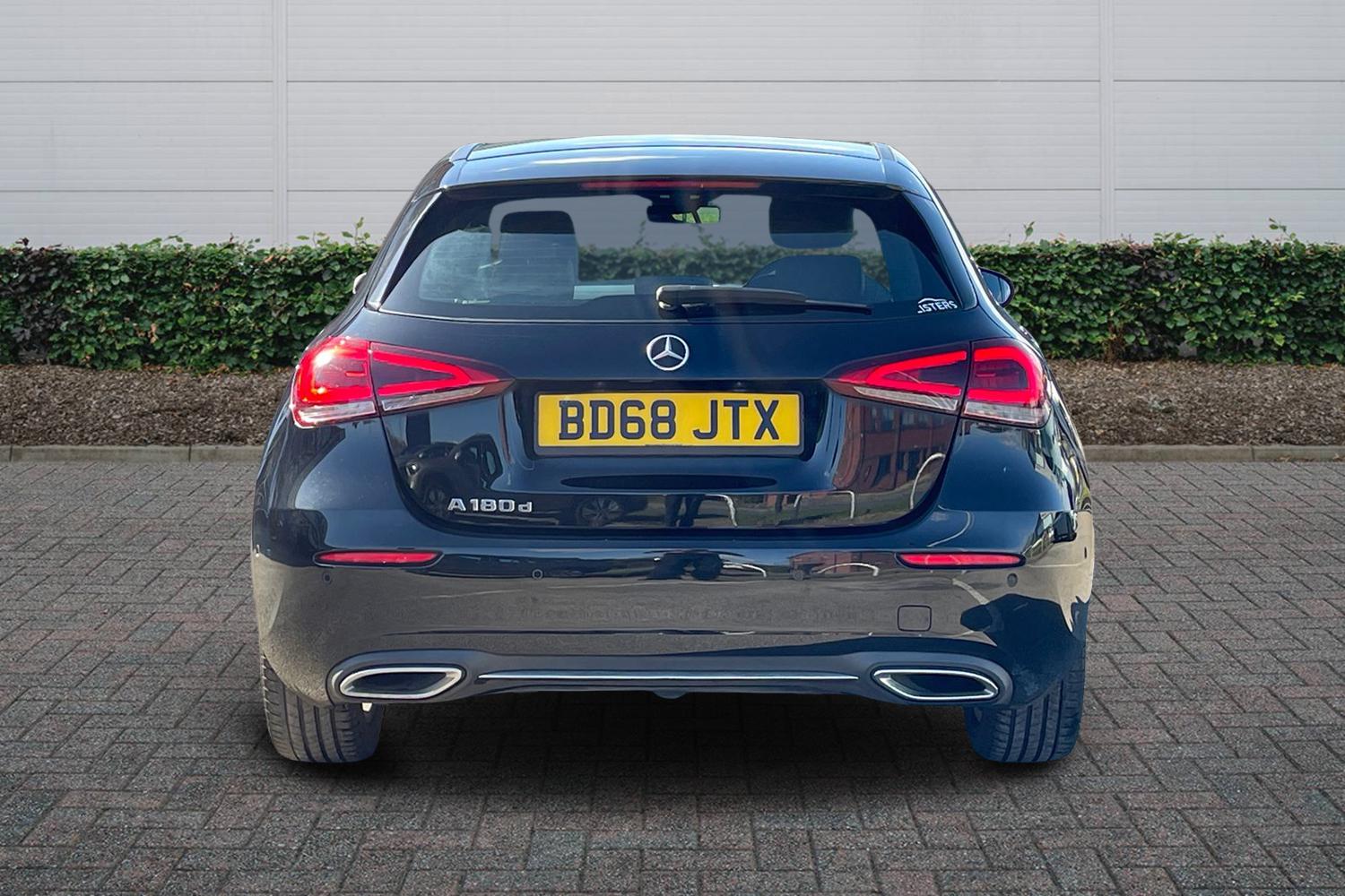 Used Mercedes-Benz A-Class 2018 for sale - 77893634: Photo 4