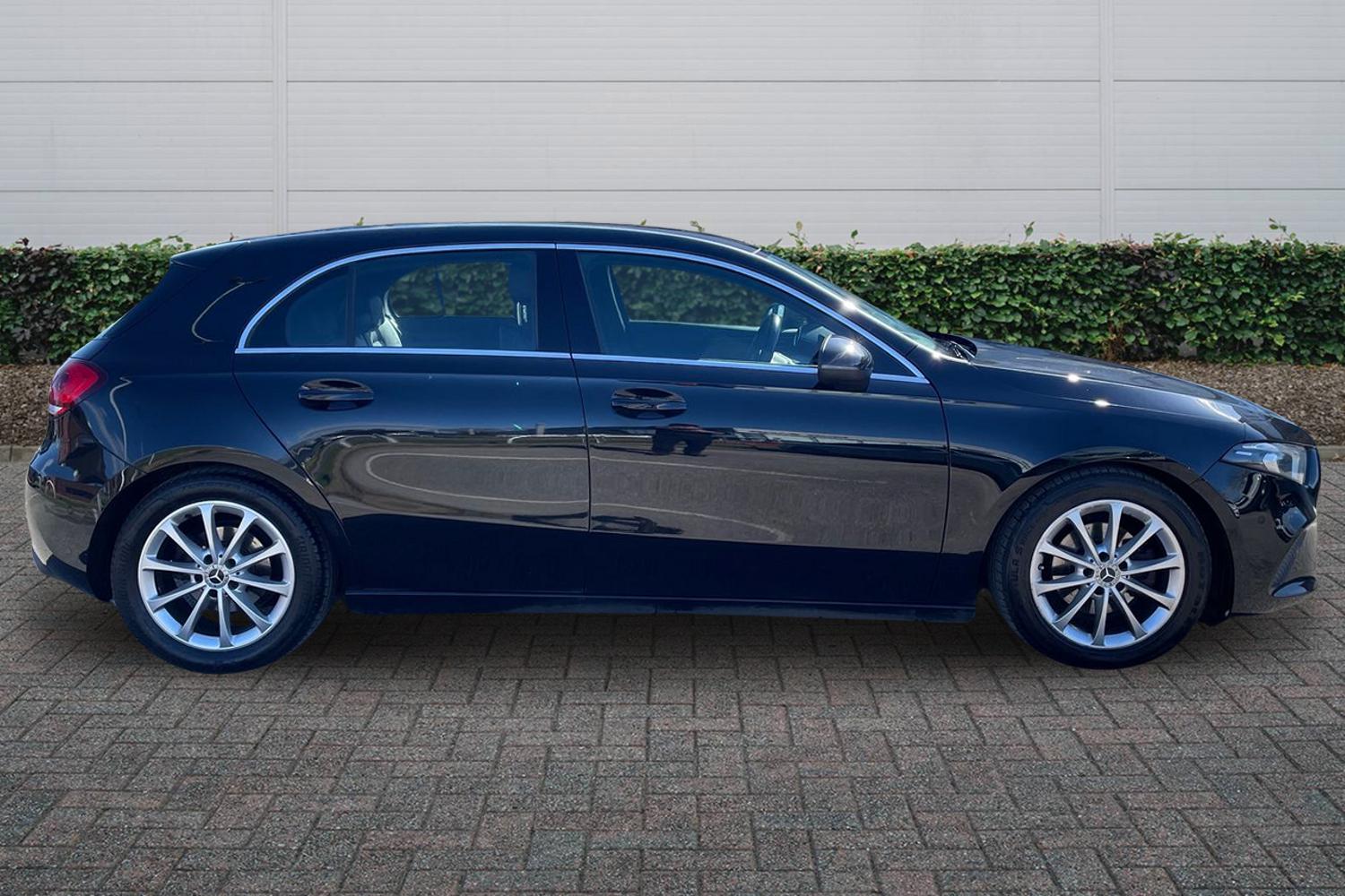 Used Mercedes-Benz A-Class 2018 for sale - 77893634: Photo 5