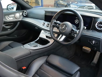 Used Mercedes-Benz E Class 2022 for sale - 76800531: Photo