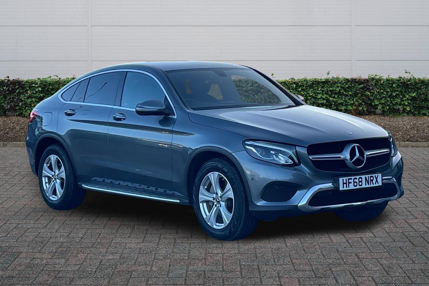 Used Mercedes-Benz GLC 2018 for sale - 77587951: Photo 1