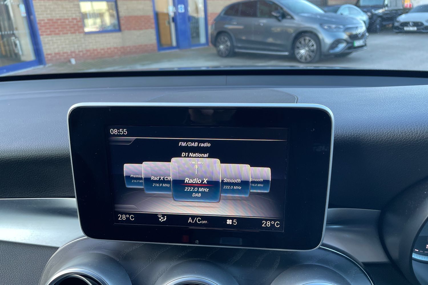 Used Mercedes-Benz GLC 2018 for sale - 77587951: Photo 23