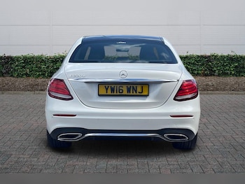 Used Mercedes-Benz E Class 2016 for sale - 79077247: Photo