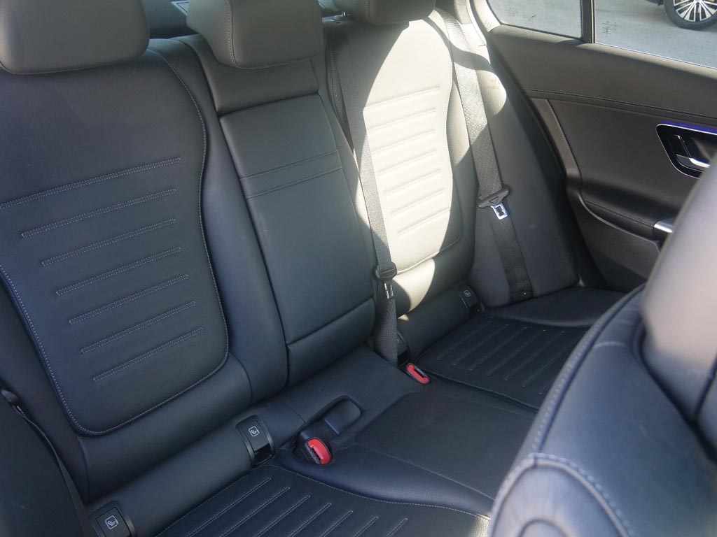 Used Mercedes-Benz C-Class 2022 for sale - 76111607: Photo 8