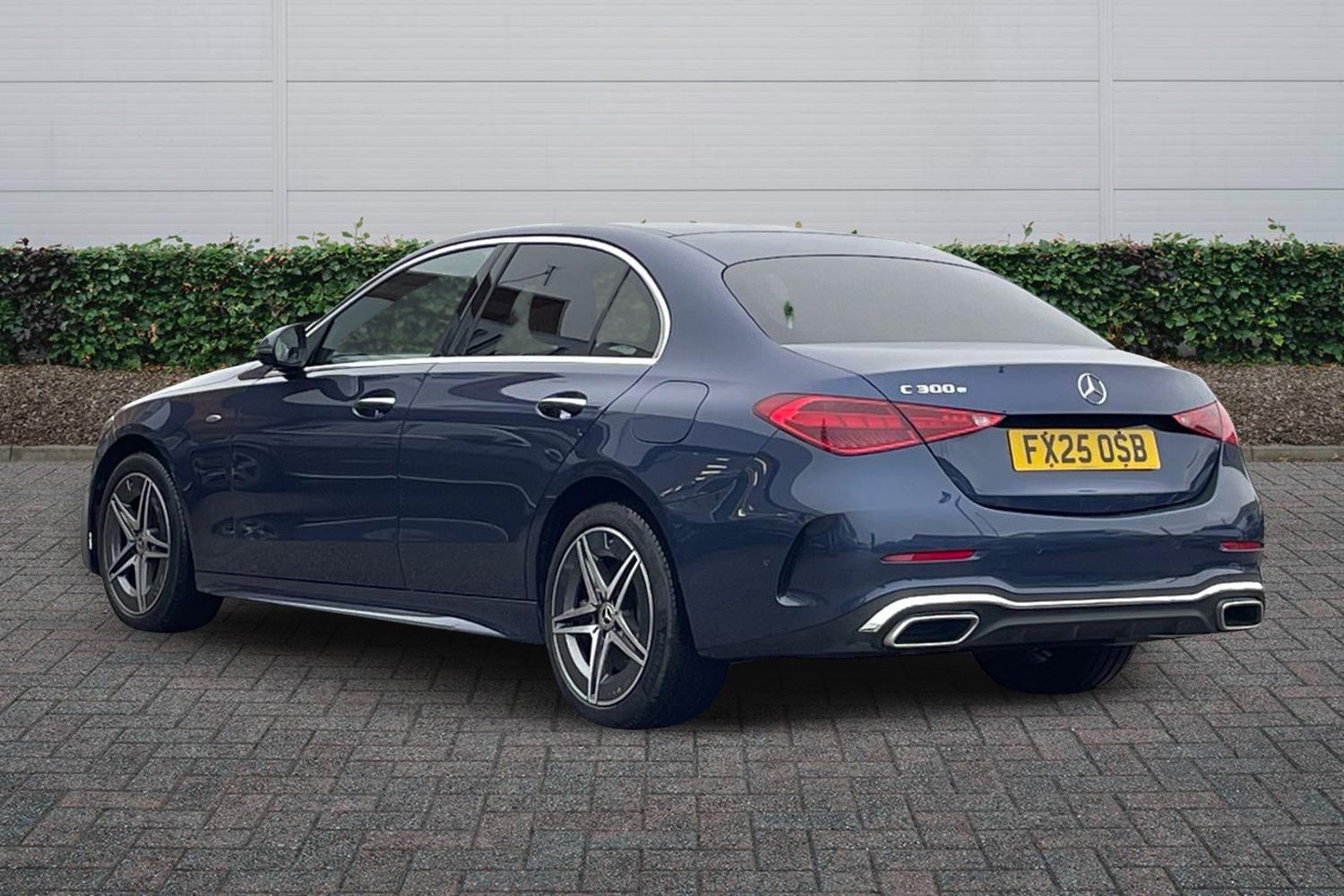 Used Mercedes-Benz C Class 2025 for sale - 77218258: Photo 2