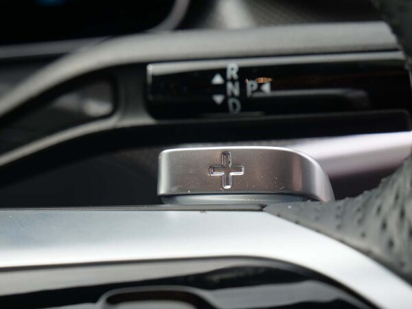 Used Mercedes-Benz C-Class 2024 for sale - 76123890: Photo 32