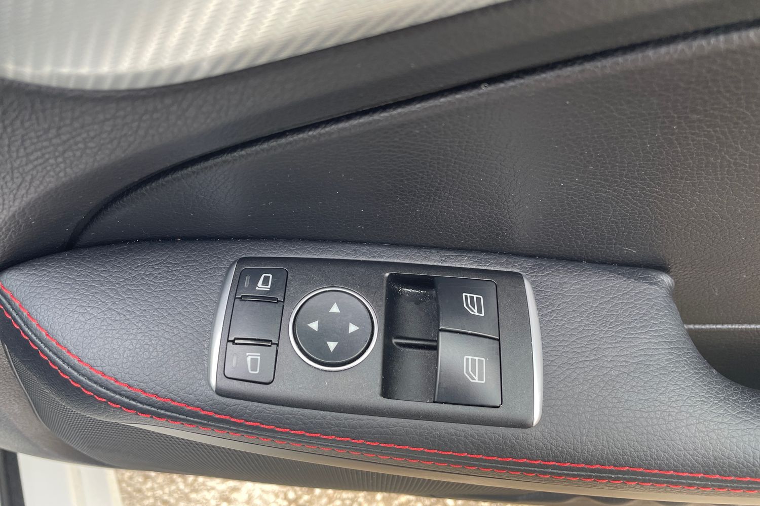 Used Mercedes-Benz SLC 2017 for sale - 78049037: Photo 15