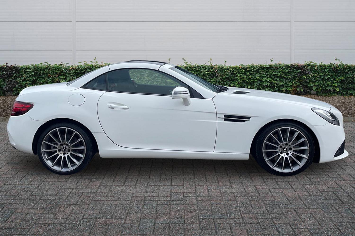 Used Mercedes-Benz SLC 2017 for sale - 78049037: Photo 5