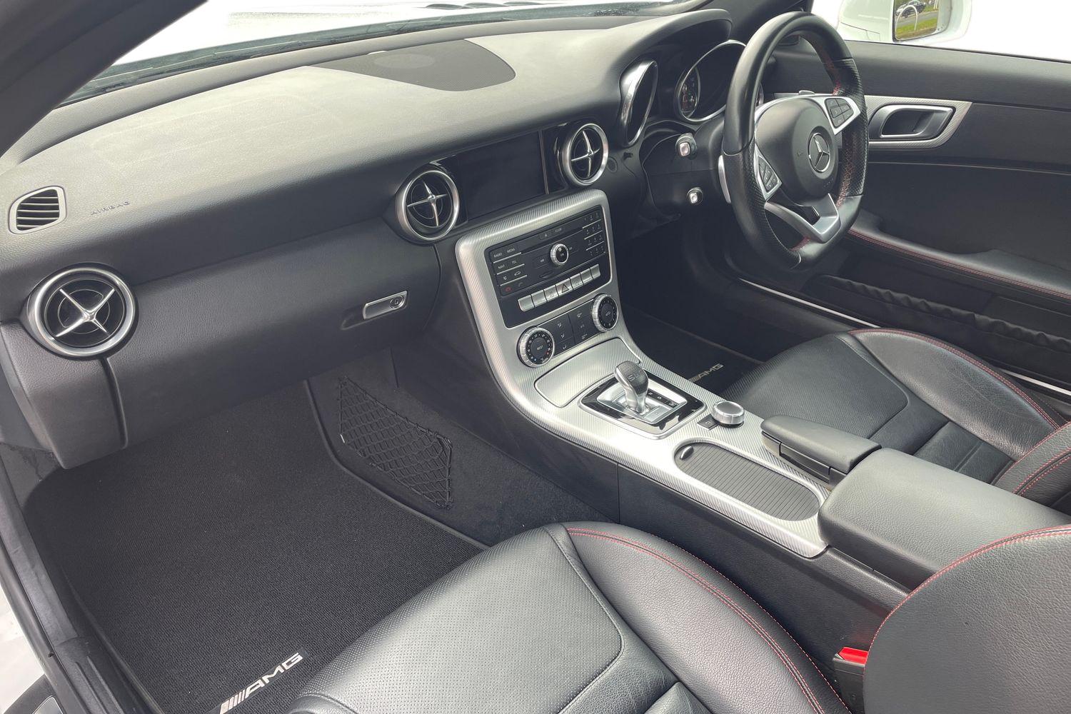 Used Mercedes-Benz SLC 2017 for sale - 78049037: Photo 7