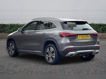 Used Mercedes-Benz GLA 2025 for sale - 77512216: Photo