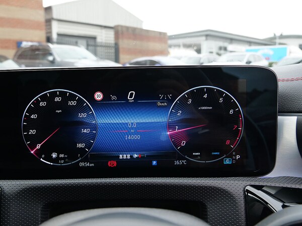 Used Mercedes-Benz CLA 2023 for sale - 76111001: Photo 6