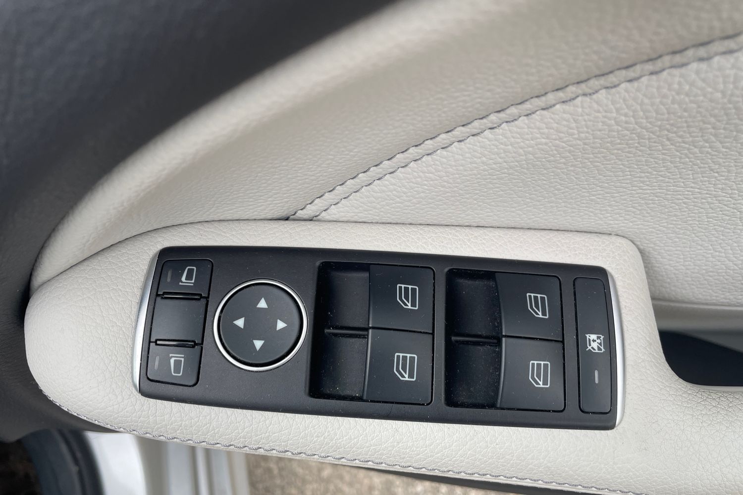 Used Mercedes-Benz B Class 2015 for sale - 77926869: Photo 14