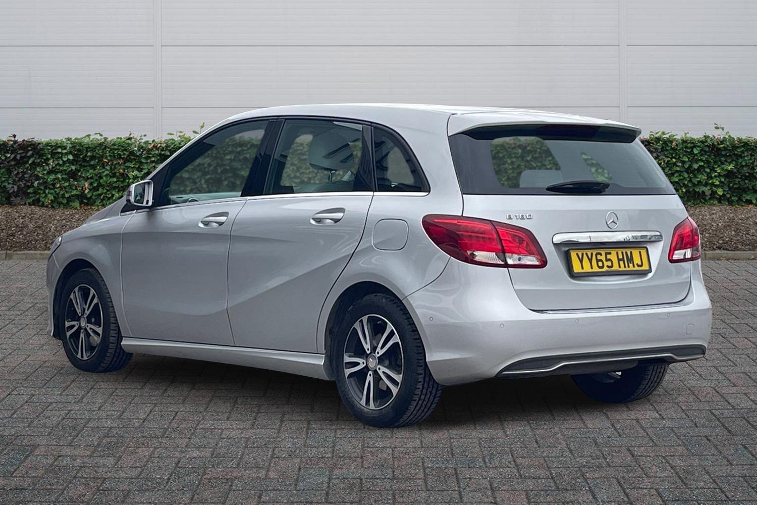 Used Mercedes-Benz B Class 2015 for sale - 77926869: Photo 2