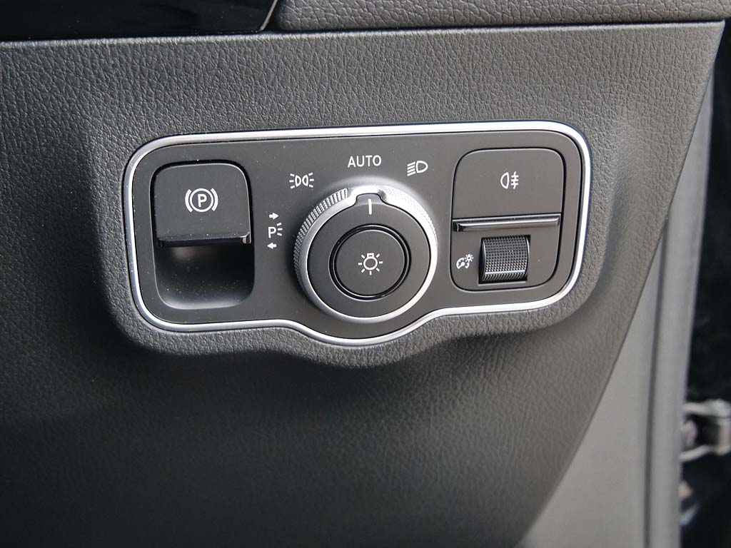 Used Mercedes-Benz EQA 2024 for sale - 76123911: Photo 27