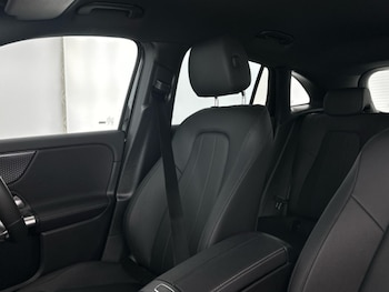 Used Mercedes-Benz EQA 2024 for sale - 76123911: Photo 3