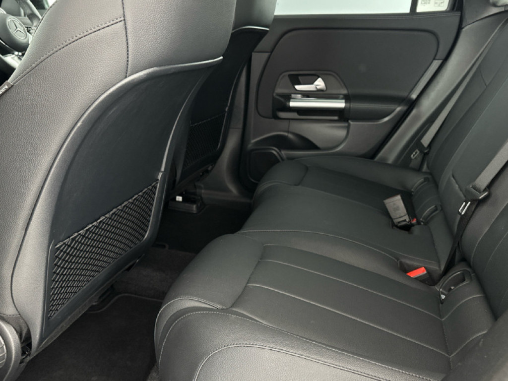 Used Mercedes-Benz EQA 2024 for sale - 76123911: Photo 8