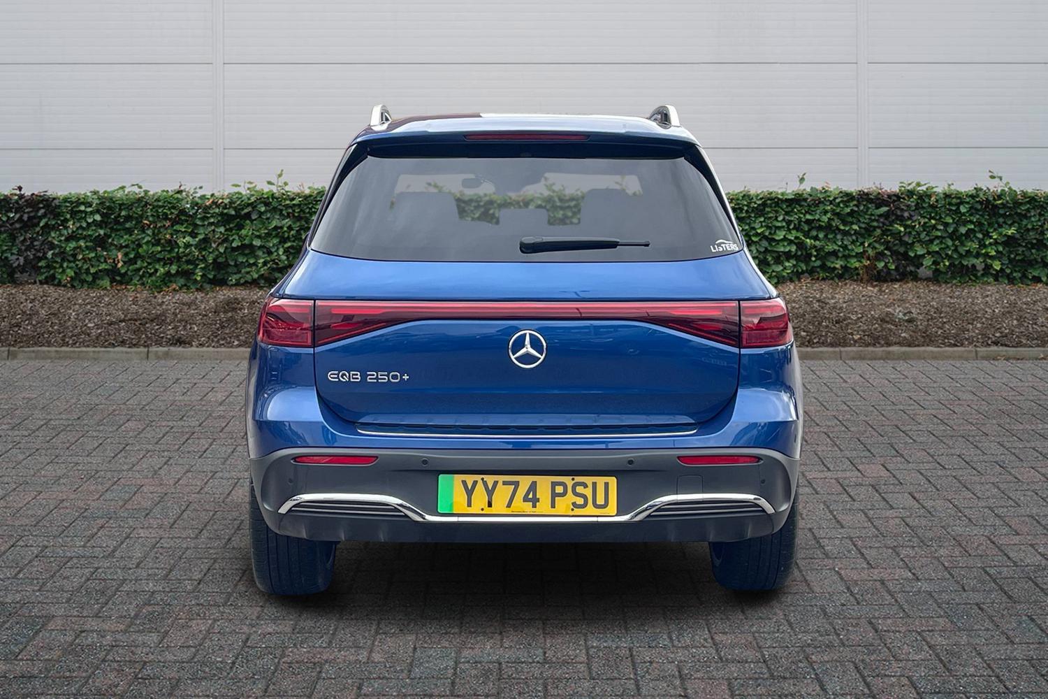 Used Mercedes-Benz EQB 2025 for sale - 77157512: Photo 4