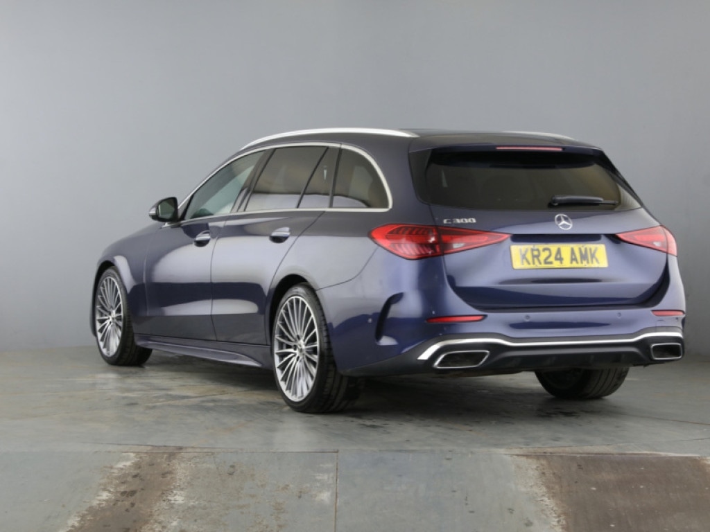 Used Mercedes-Benz C Class 2024 for sale - 76662394: Photo 2