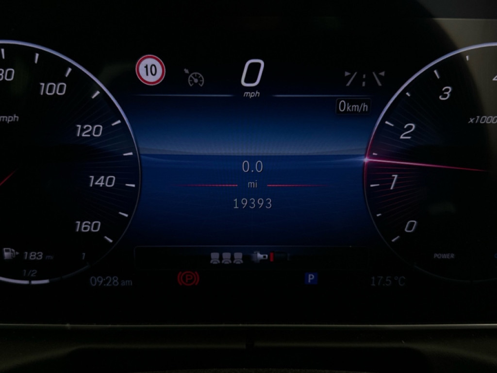 Used Mercedes-Benz C Class 2024 for sale - 76662394: Photo 5