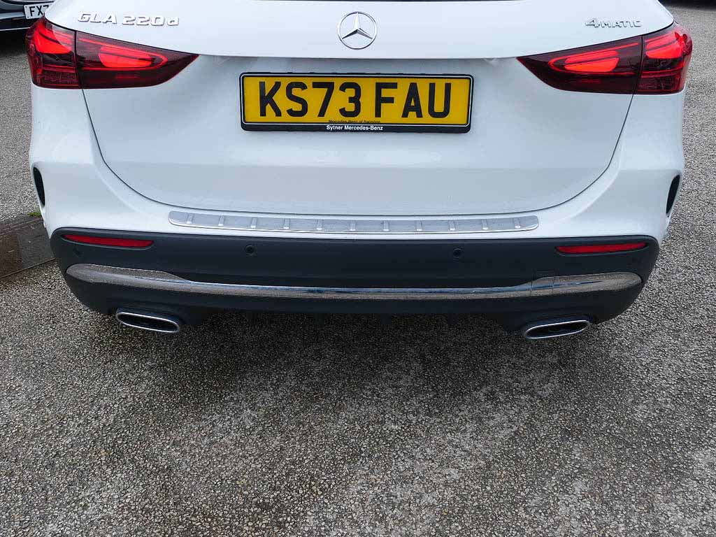 Used Mercedes-Benz GLA 2023 for sale - 76111356: Photo 14