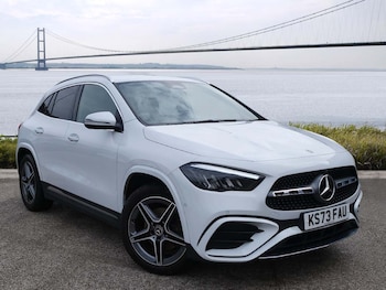 Mercedes-Benz - GLA