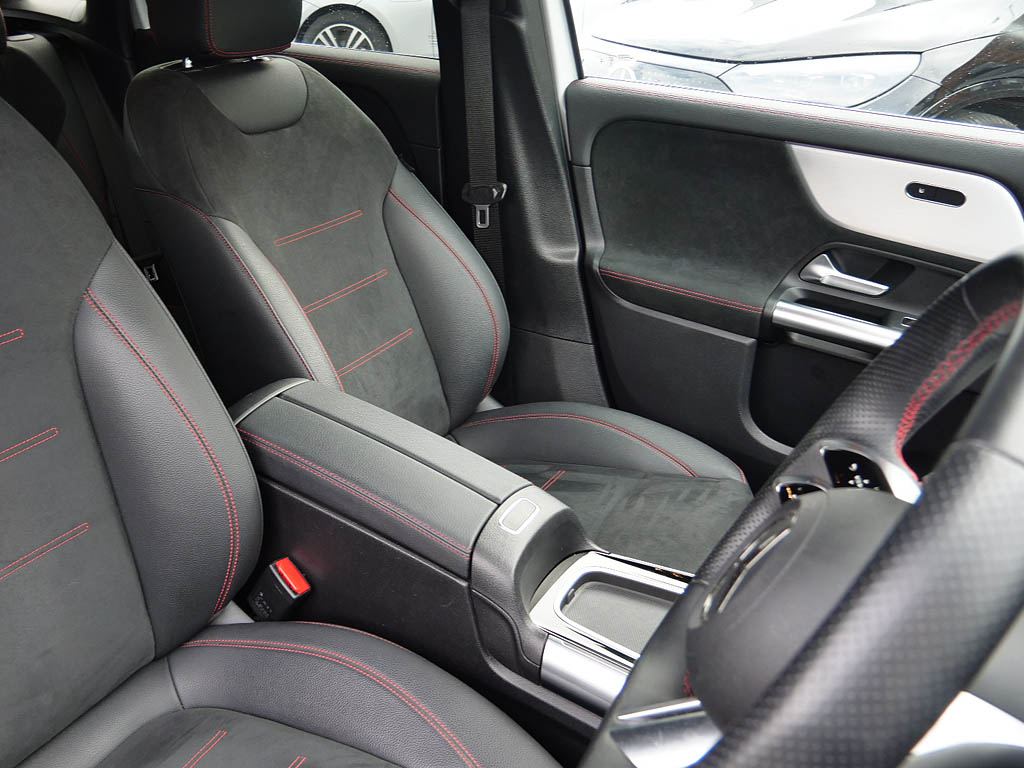 Used Mercedes-Benz GLA 2023 for sale - 76111356: Photo 22