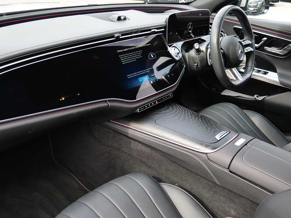 Used Mercedes-Benz E Class 2025 for sale - 77132801: Photo 3