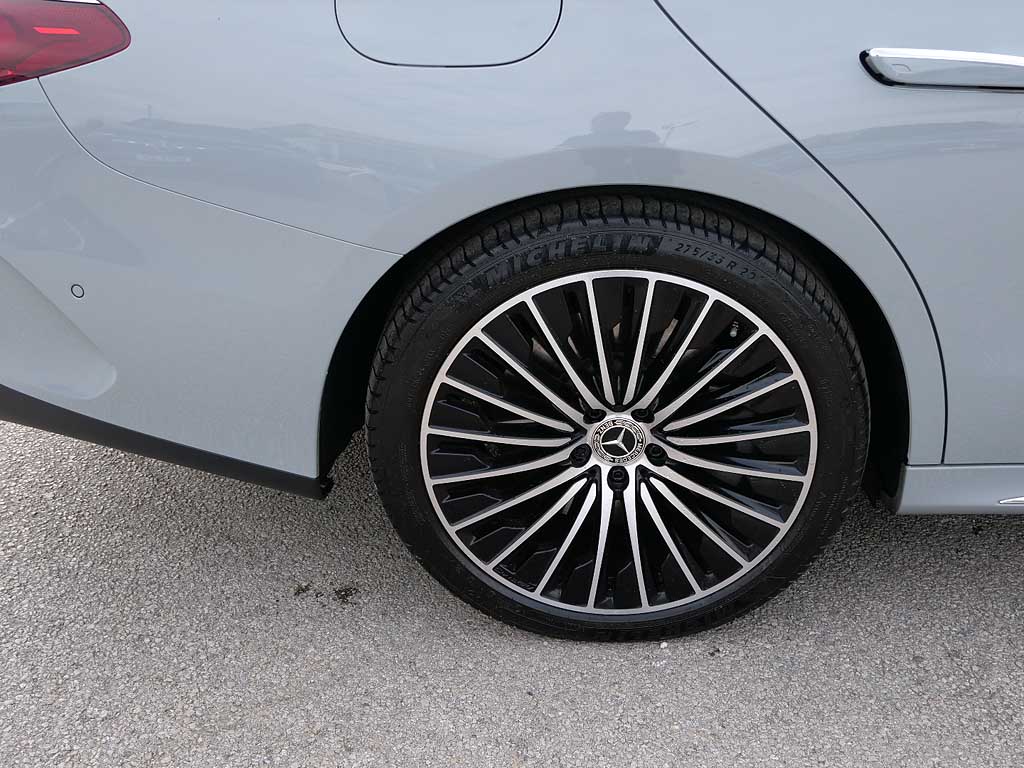 Used Mercedes-Benz E Class 2025 for sale - 77132801: Photo 5