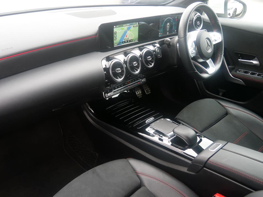 Used Mercedes-Benz A-Class 2019 for sale - 76111626: Photo 3