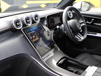 Used Mercedes-Benz GLC 2024 for sale - 77397154: Photo