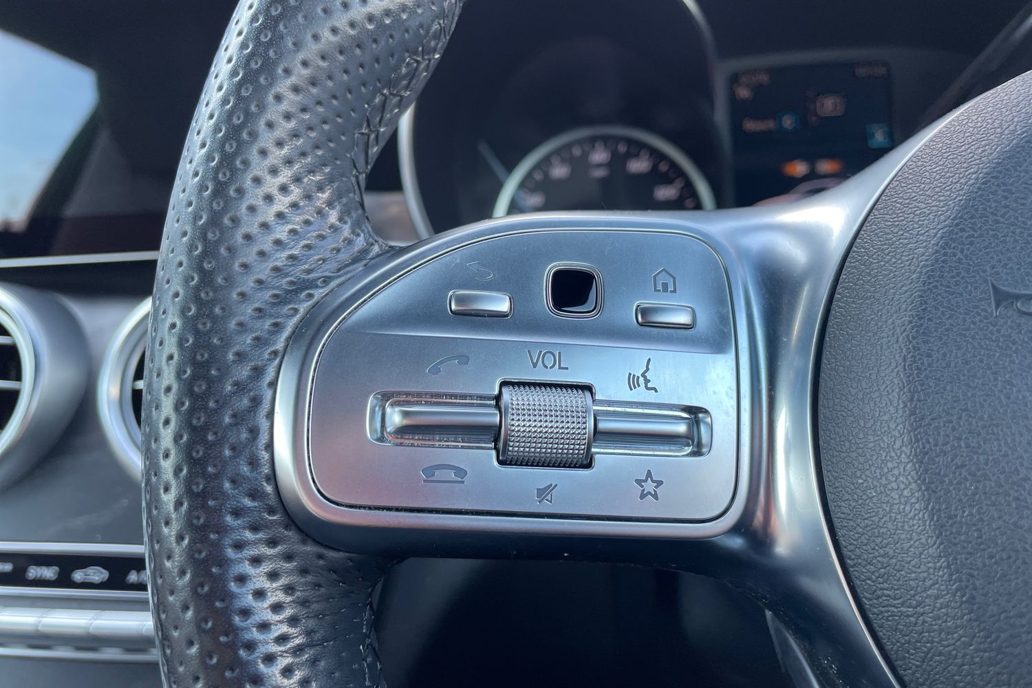 Used Mercedes-Benz C Class 2019 for sale - 77926868: Photo 22