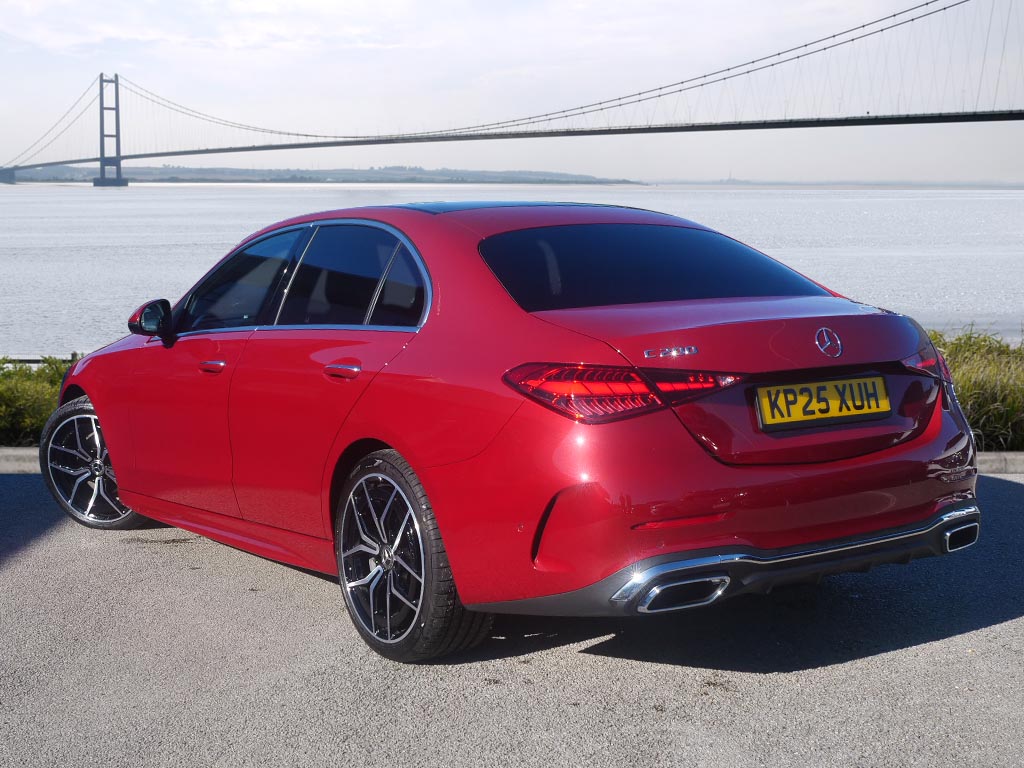 Used Mercedes-Benz C-Class 2024 for sale - 76123975: Photo 2