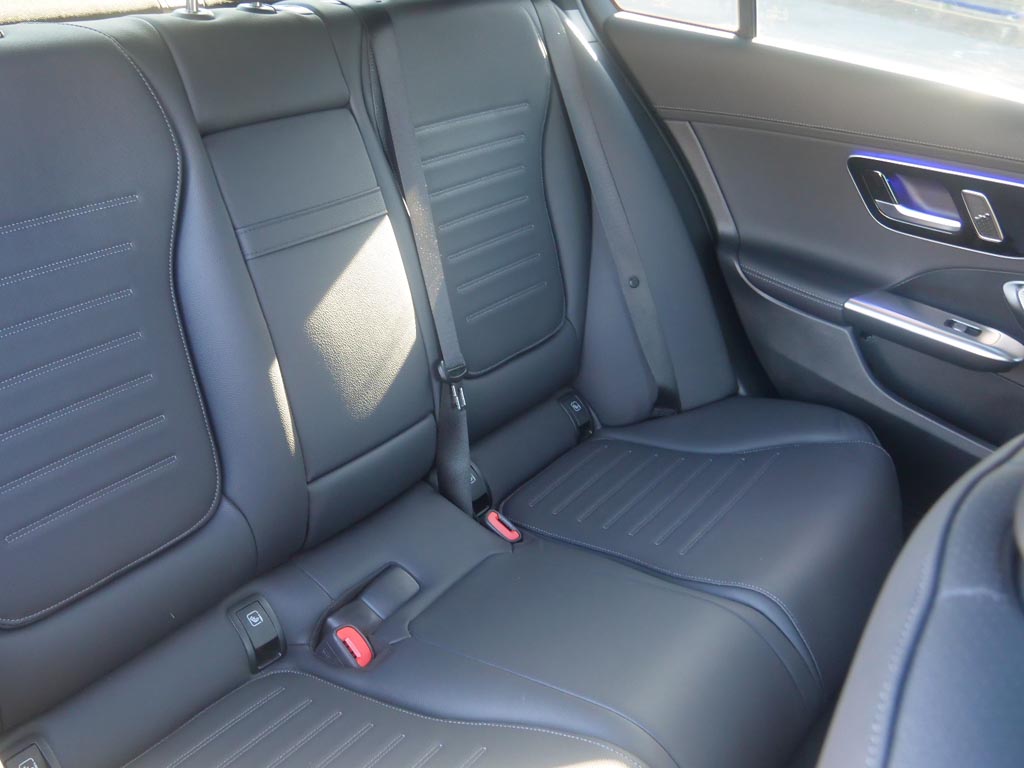Used Mercedes-Benz C-Class 2024 for sale - 76123975: Photo 8