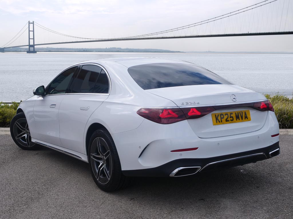 Used Mercedes-Benz E-Class 2025 for sale - 76123969: Photo 2