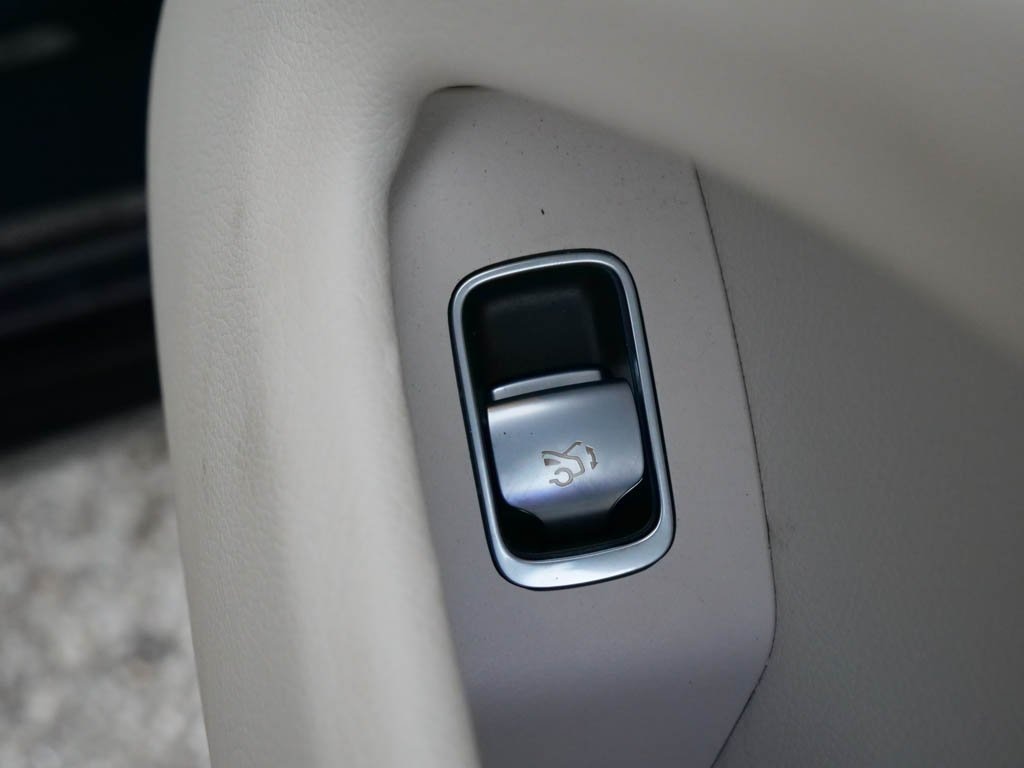 Used Mercedes-Benz EQS 2022 for sale - 77268863: Photo 11