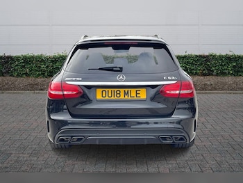 Used Mercedes-Benz C Class 2018 for sale - 77893635: Photo