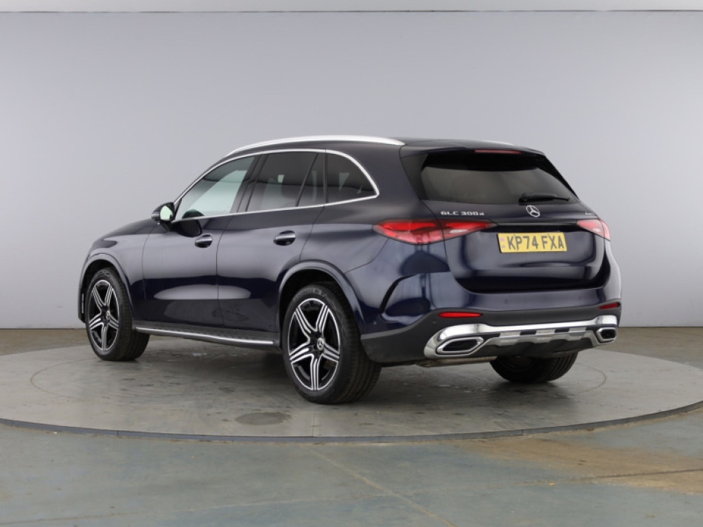 Used Mercedes-Benz GLC 2024 for sale - 76662360: Photo 2