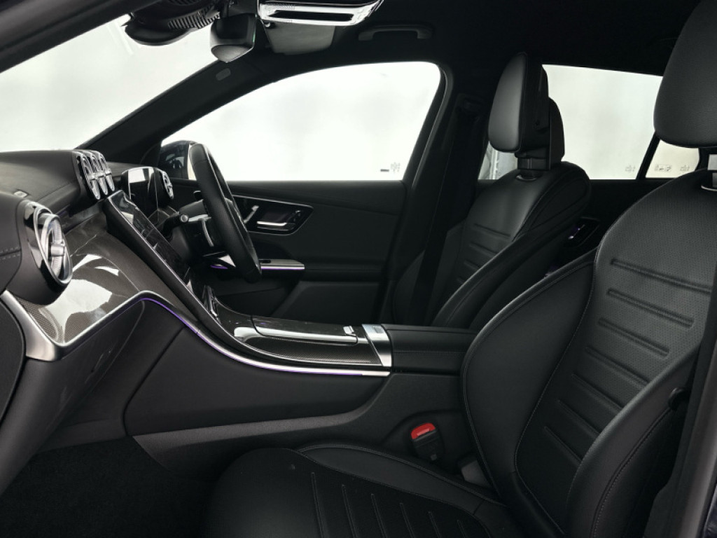 Used Mercedes-Benz GLC 2024 for sale - 76662360: Photo 3