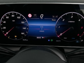 Used Mercedes-Benz GLC 2024 for sale - 76662360: Photo