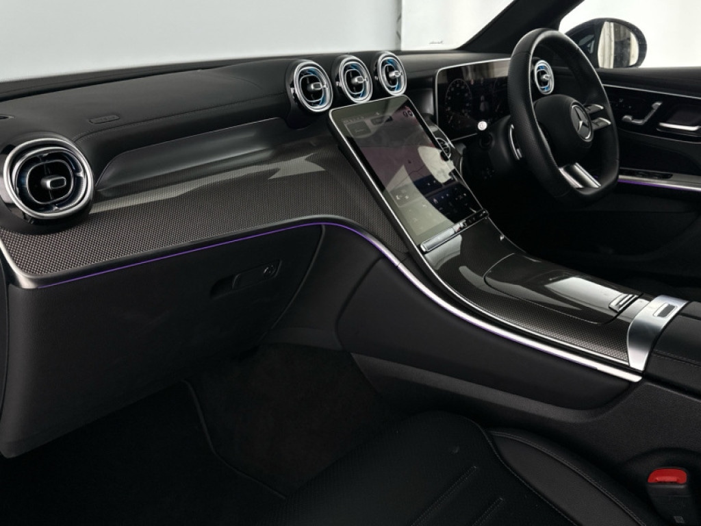 Used Mercedes-Benz GLC 2024 for sale - 76662360: Photo 5