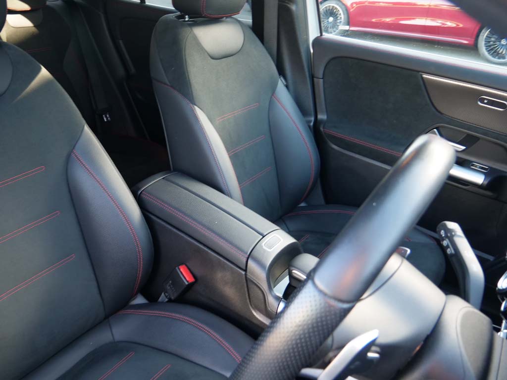 Used Mercedes-Benz GLA 2023 for sale - 76327814: Photo 22