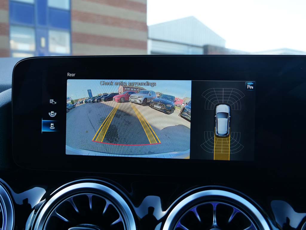 Used Mercedes-Benz GLA 2023 for sale - 76327814: Photo 7