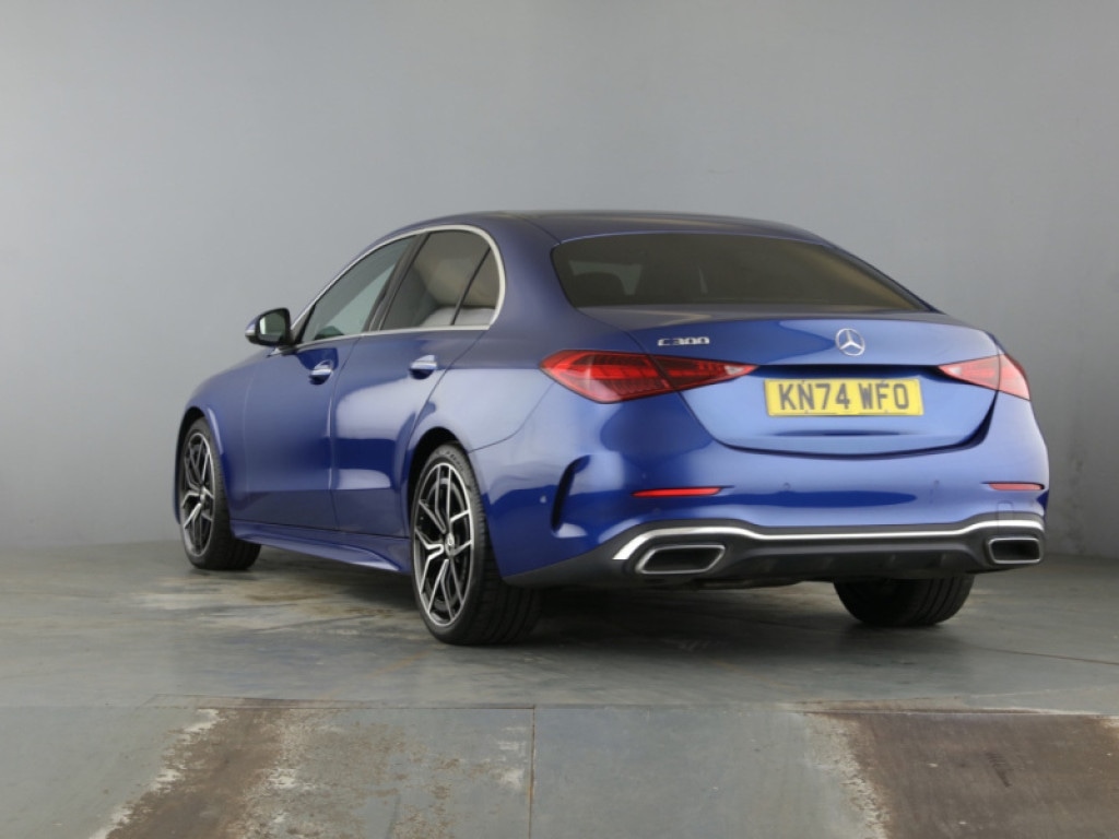 Used Mercedes-Benz C Class 2024 for sale - 76662391: Photo 2