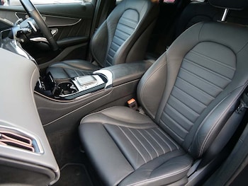 Used Mercedes-Benz EQC 2021 for sale - 77205007: Photo