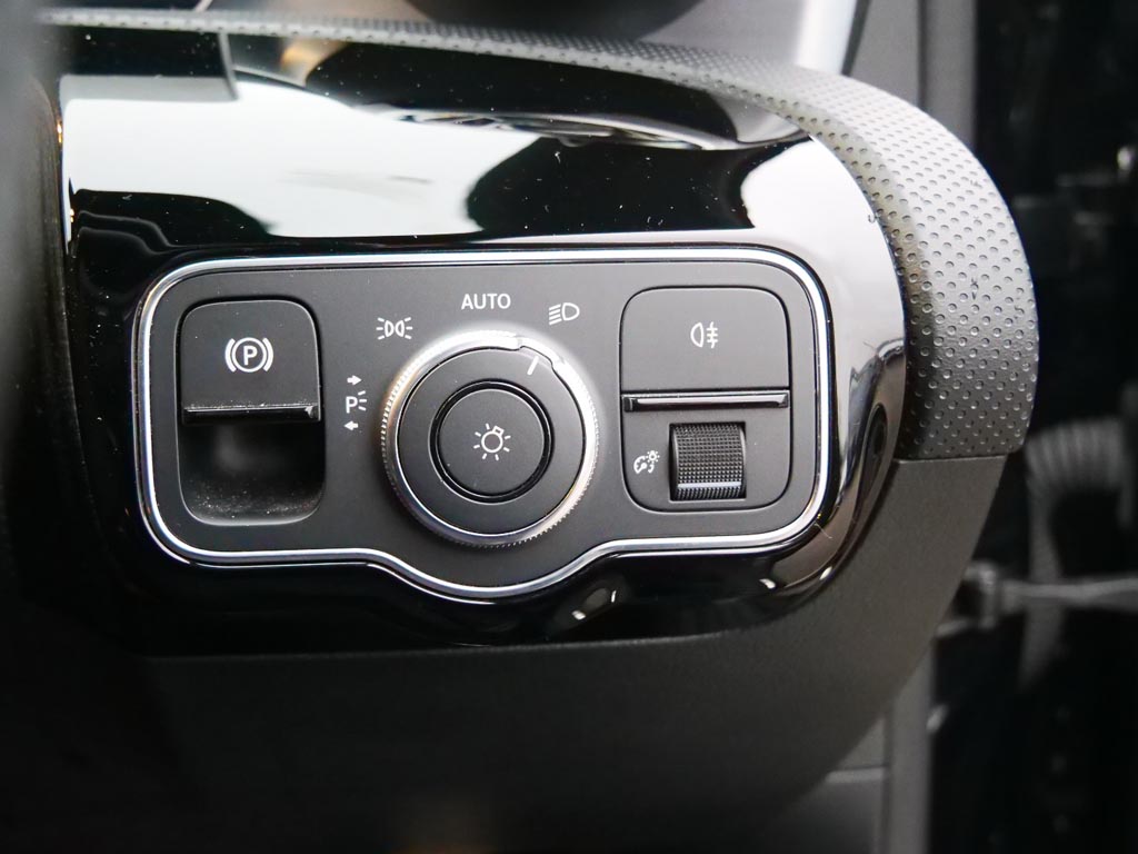 Used Mercedes-Benz A-Class 2019 for sale - 76327836: Photo 27