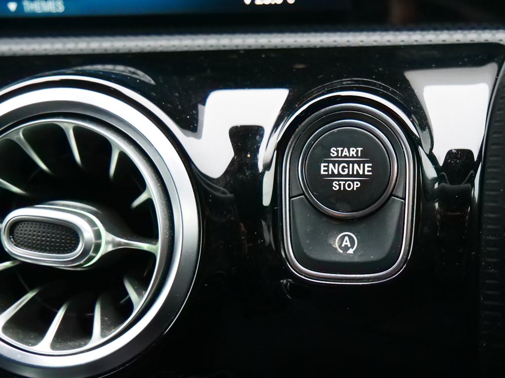 Used Mercedes-Benz A-Class 2019 for sale - 76327836: Photo 30